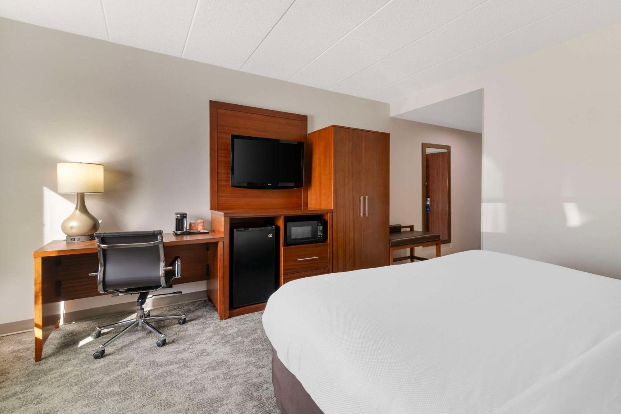 Comfort Inn Airport Manchester Eksteriør billede