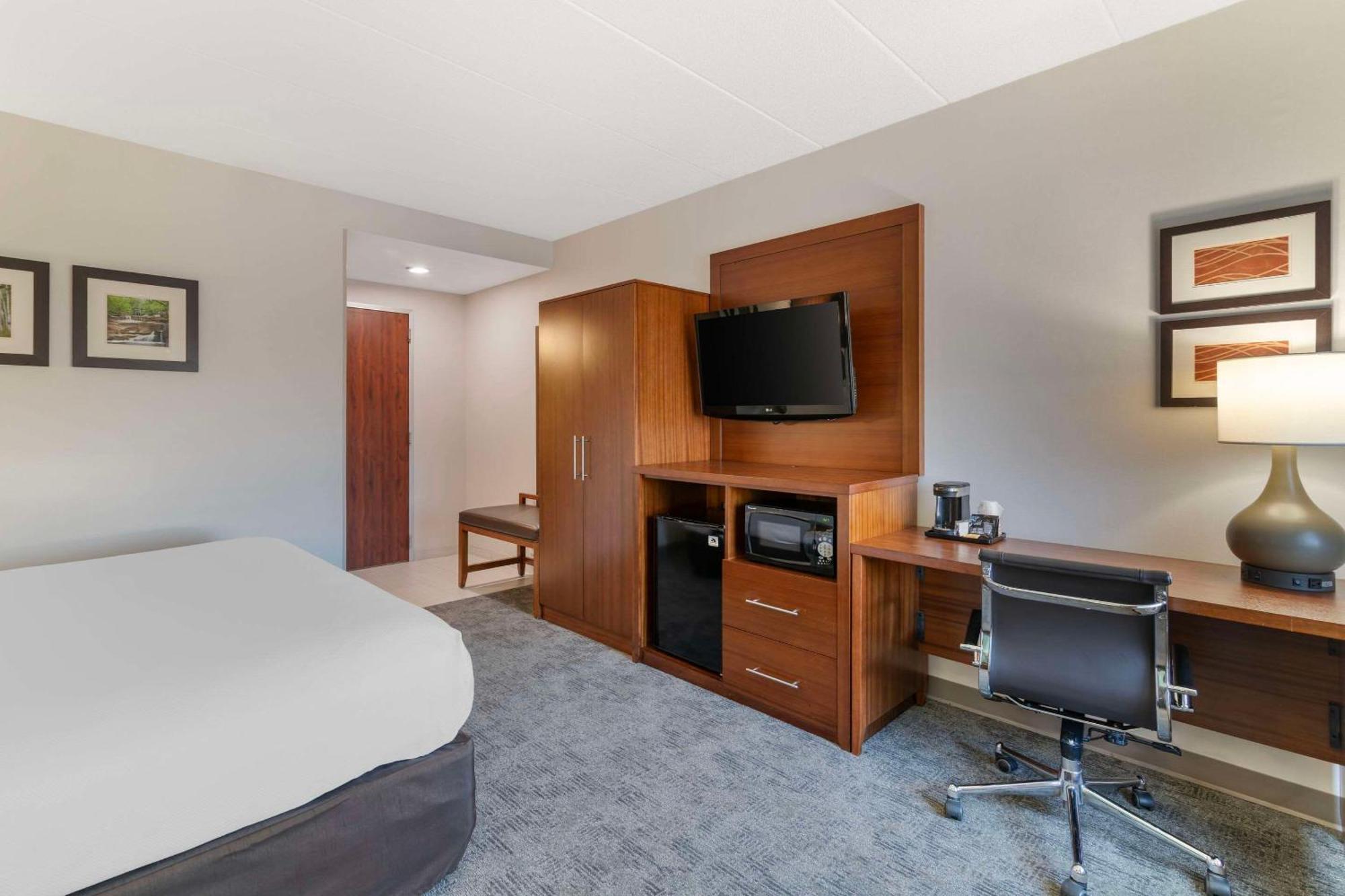 Comfort Inn Airport Manchester Eksteriør billede